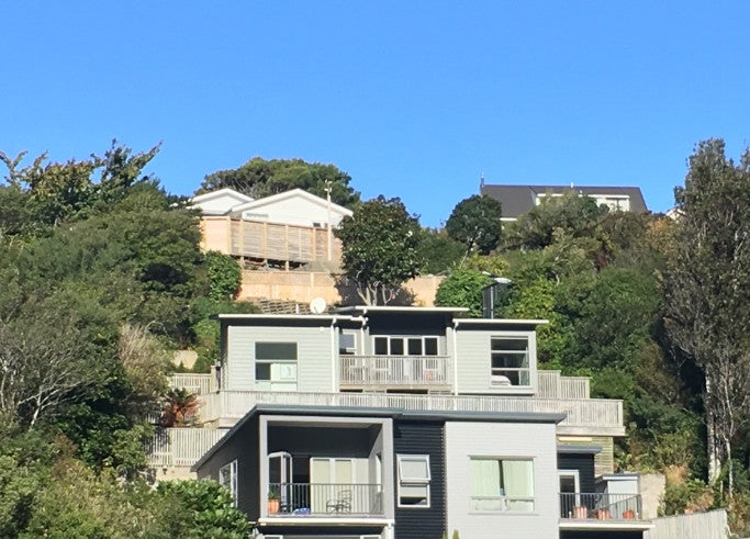3/17 Blackbridge Road, Wadestown, Wellington - Carousel 1