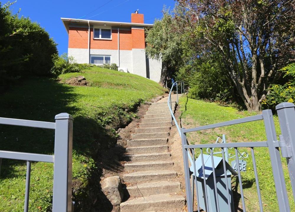 458 North Road, Normanby, Dunedin - Carousel 1