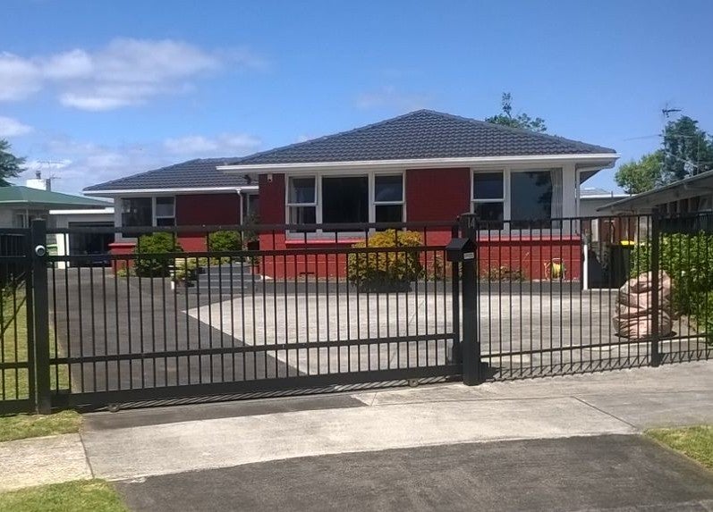 14 Carolyn Street, Manukau, Auckland - Carousel 1