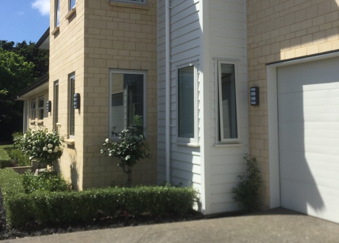 184B Hill Road, Manurewa, Auckland - Carousel 1