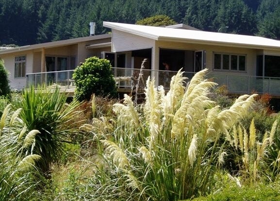 11 Nyhane Drive, Takaka - Carousel 1