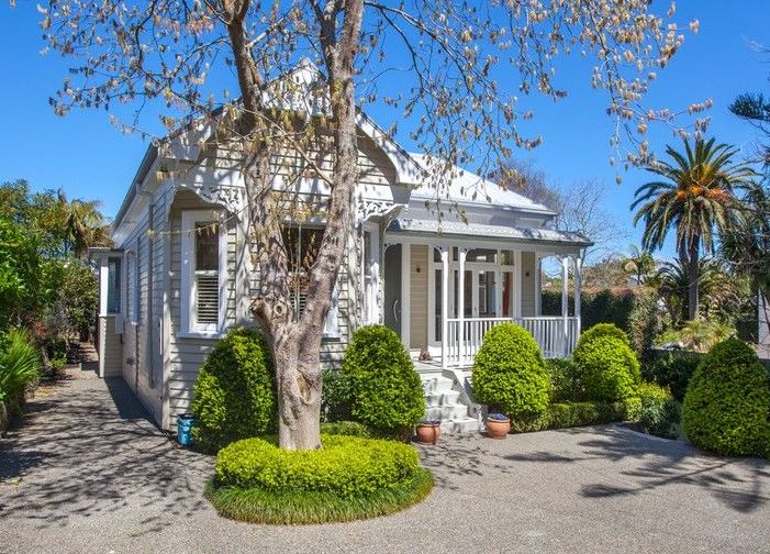 80 Grange Road, Mount Eden, Auckland - Carousel 1
