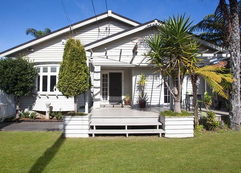 1/22 Selwyn Road, Epsom, Auckland - Carousel 1