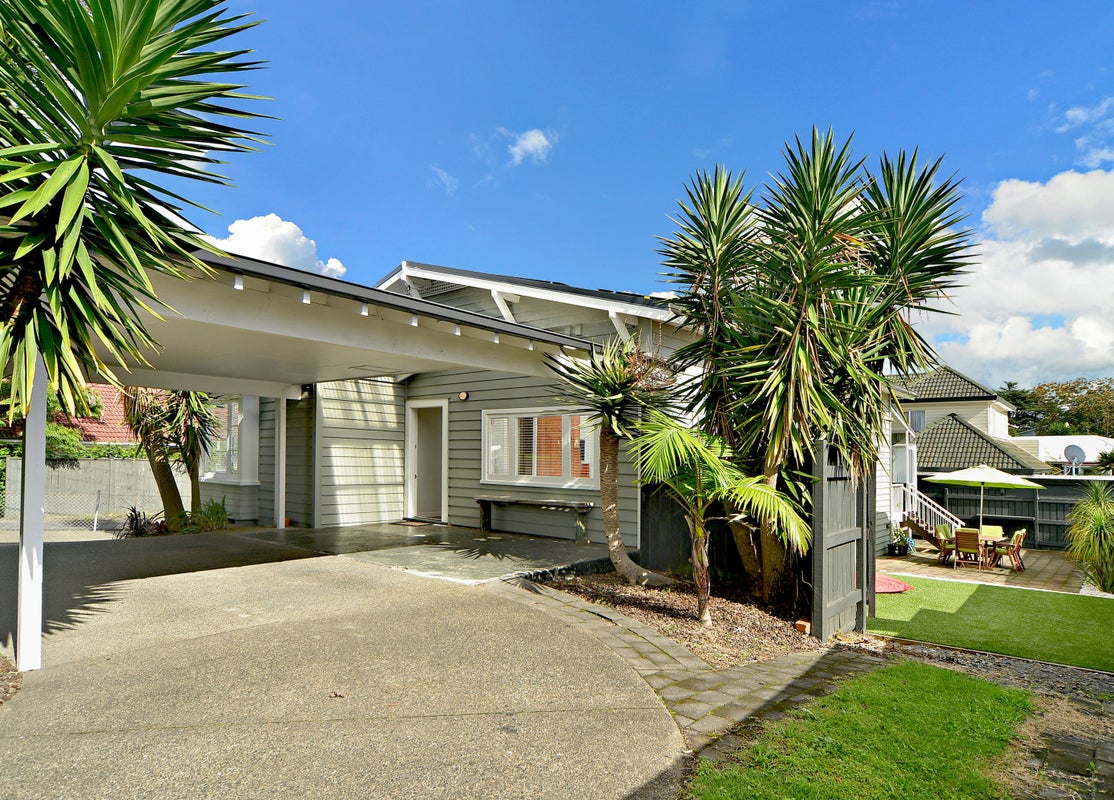 1/44 Asquith Avenue, Mount Albert, Auckland - Carousel 1