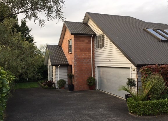 116B Mcleod Road, Te Atatu South, Auckland - Carousel 1