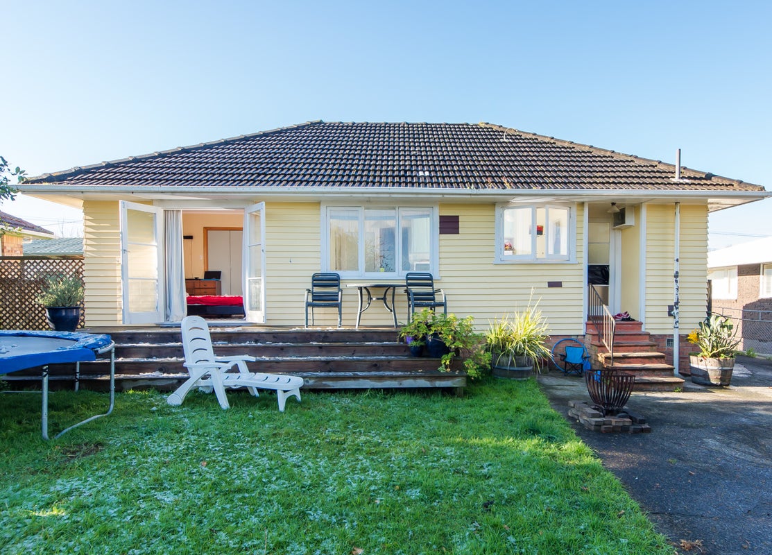 115 Henderson Valley Road, Henderson, Auckland - Carousel 1