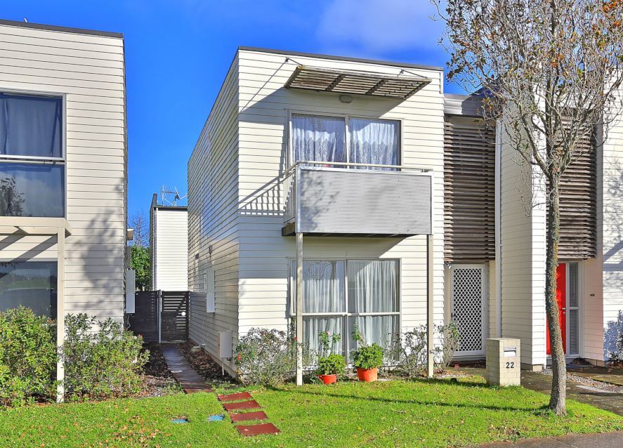 22 Zabeel Crescent, Takanini, Auckland - Carousel 1