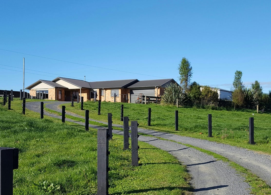 376B Lake Road, Taupiri - Carousel 1