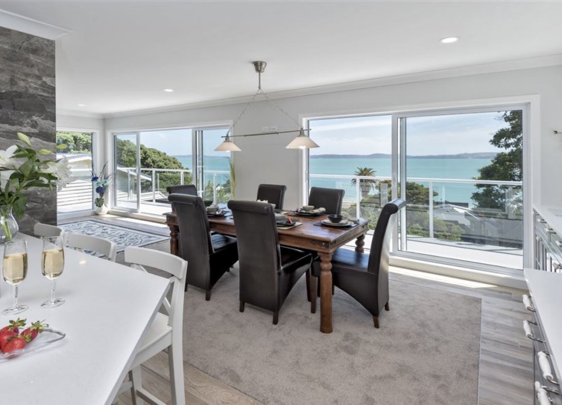 24 Carlton Crescent, Maraetai, Auckland - Carousel 1