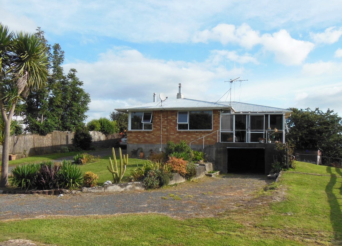 9 Alexander Crescent, Putaruru, Putaruru - Carousel 1