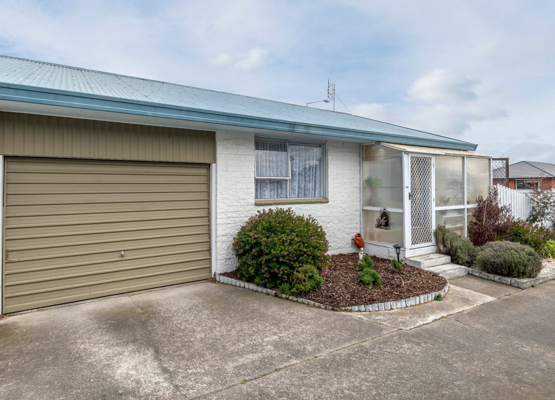 1/142 Hay Street, Bromley, Christchurch - Carousel 1