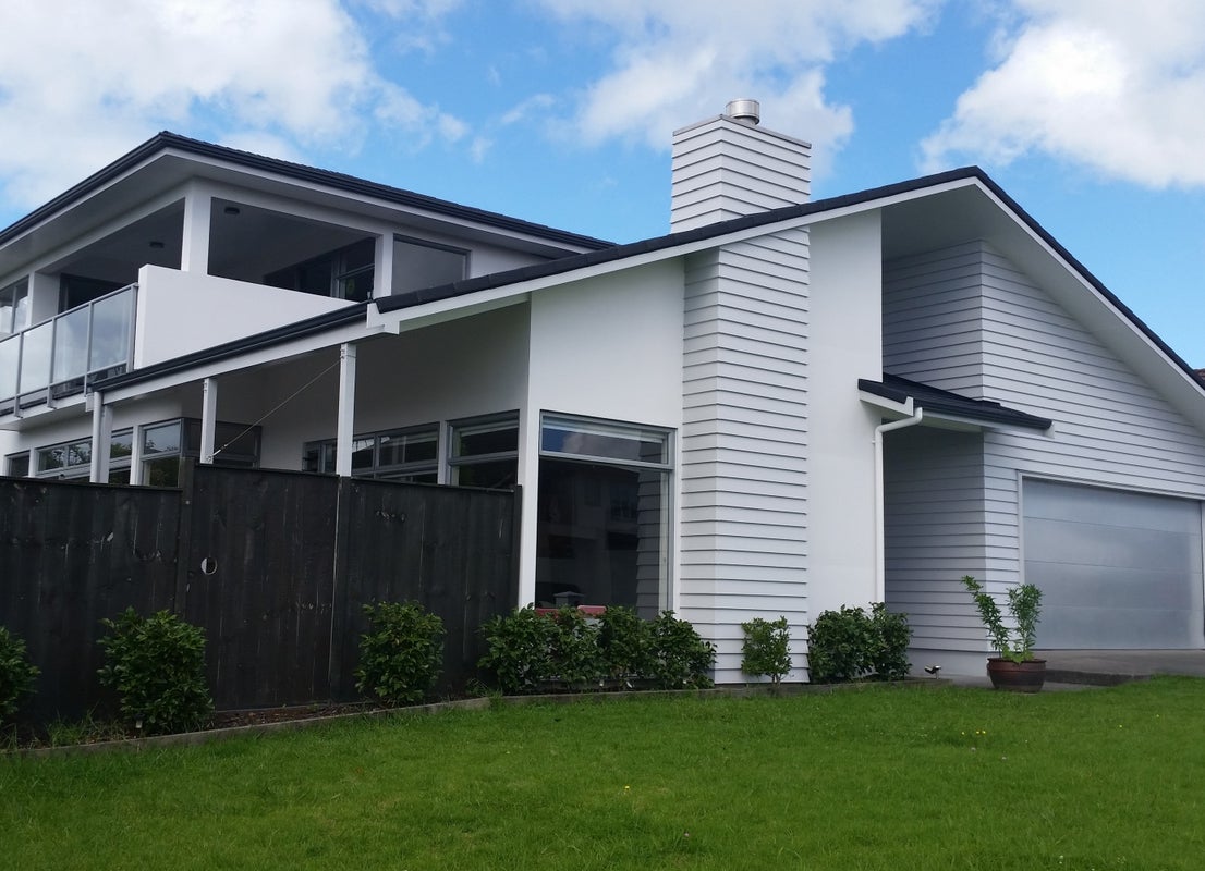 37 Intrepid Crescent, Beachlands, Auckland - Carousel 1