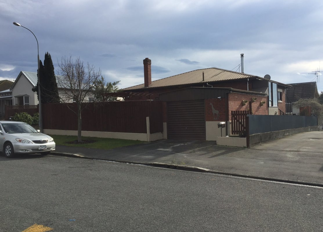 1 Raymond Street, West End, Timaru - Carousel 1