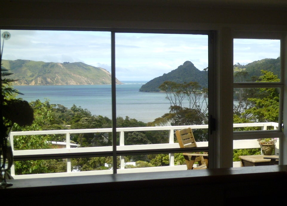 7 Ocean View Road, Huia, Auckland - Carousel 1