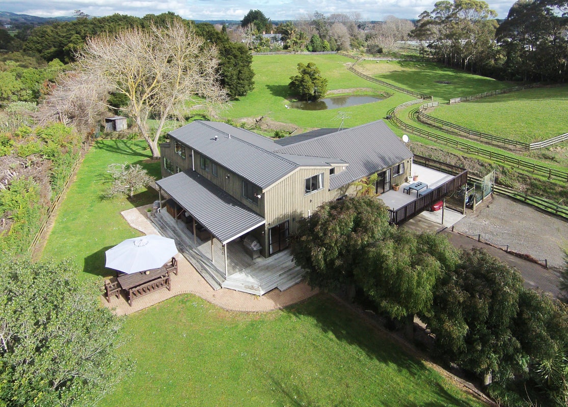91 GATLAND RD, Opaheke, Papakura - Carousel 1