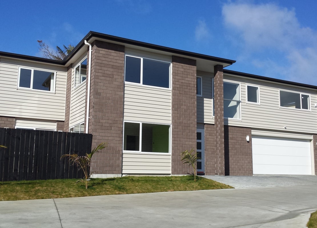 2 Stella Rise, Sunnyvale, Auckland - Carousel 1