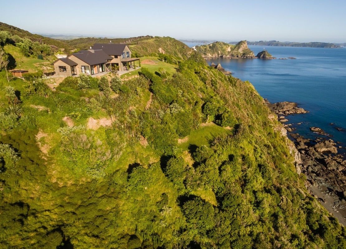 89 Pukematu Lane, Russell, Russell - Carousel 1