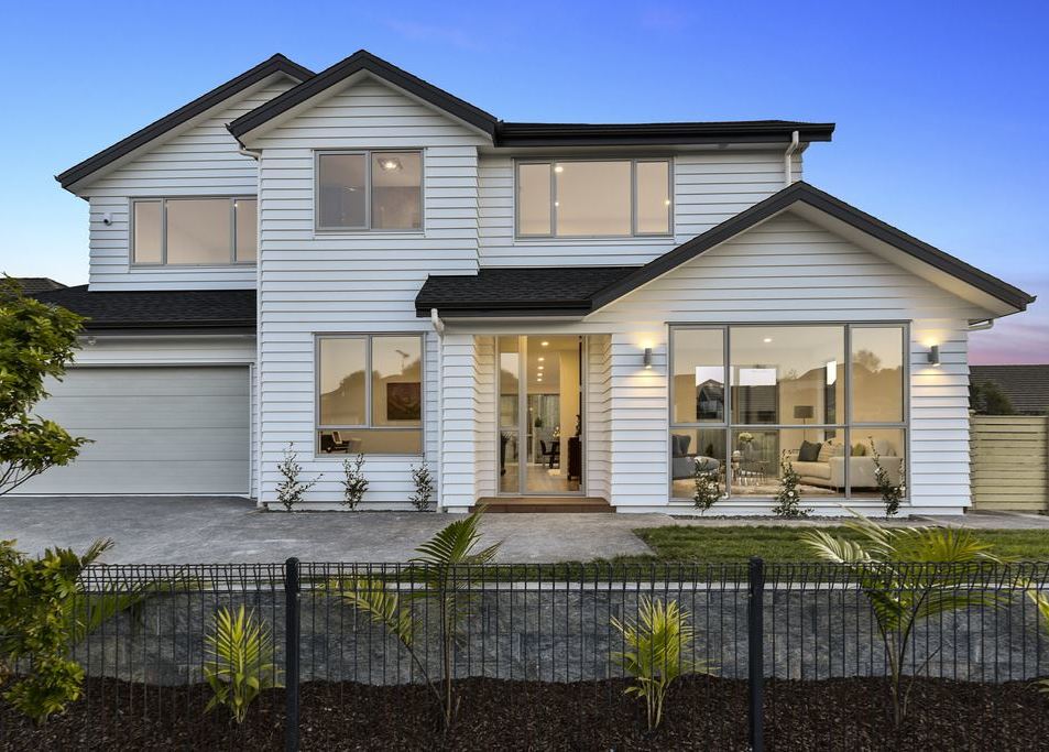 13 Northbrook Close, Greenhithe, Auckland - Carousel 1