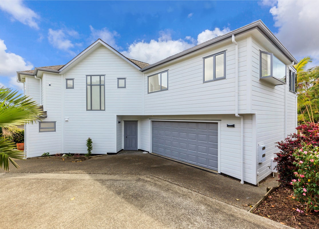2B Braemar Road, Rothesay Bay, Auckland - Carousel 1