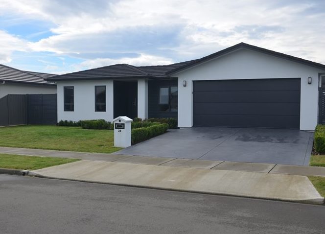 36 Drake Crescent, Awatoto, Napier - Carousel 1