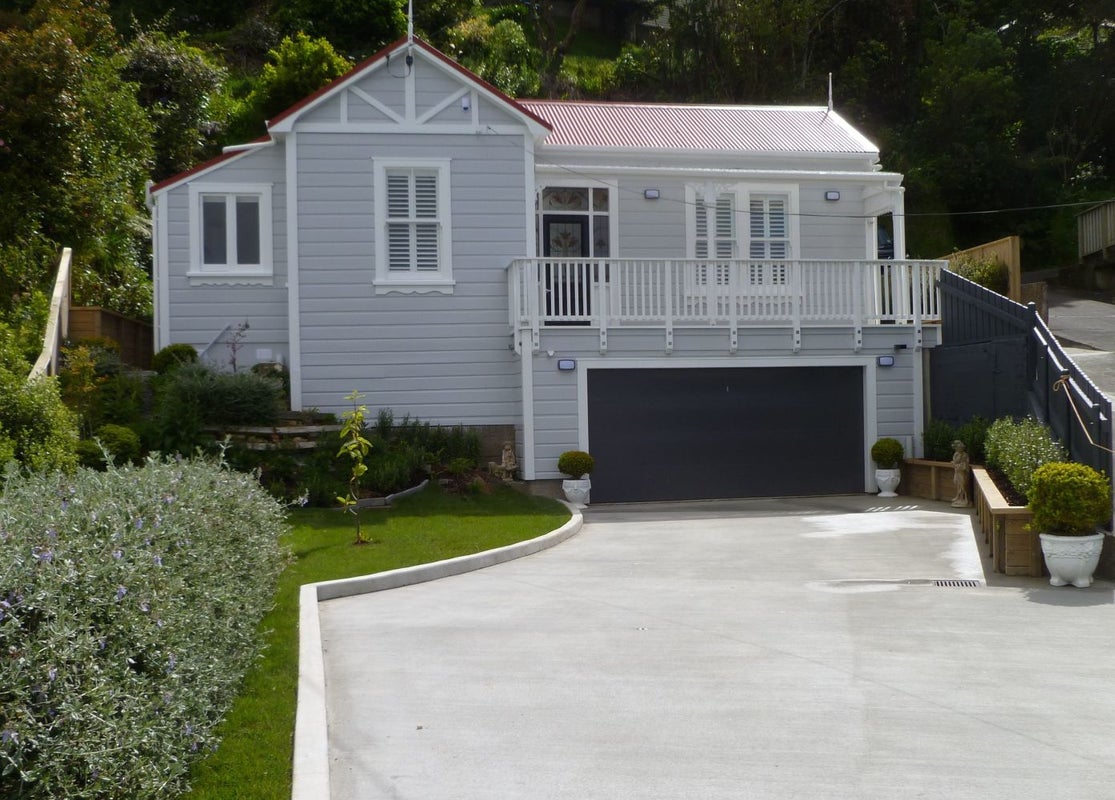 30 Mccoll Street, Vogeltown, Wellington - Carousel 1