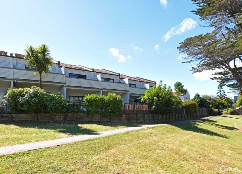44/21 Armoy Drive, East Tamaki, Auckland - Carousel 1