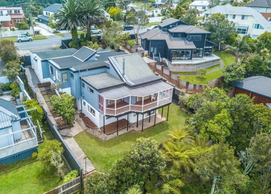 26 Balmain Road, Chatswood, Auckland - Carousel 1