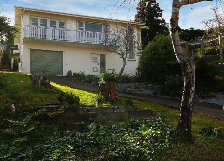 27 Tilbury Street, Fairfield, Lower Hutt - Carousel 1