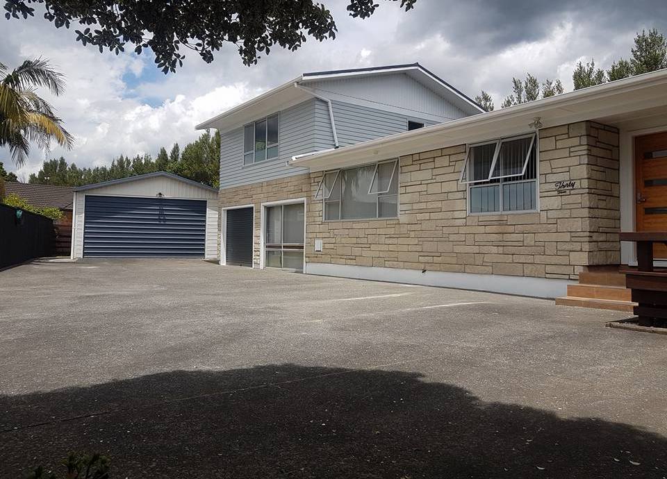 33 Bexley Place, Pahurehure, Papakura - Carousel 1
