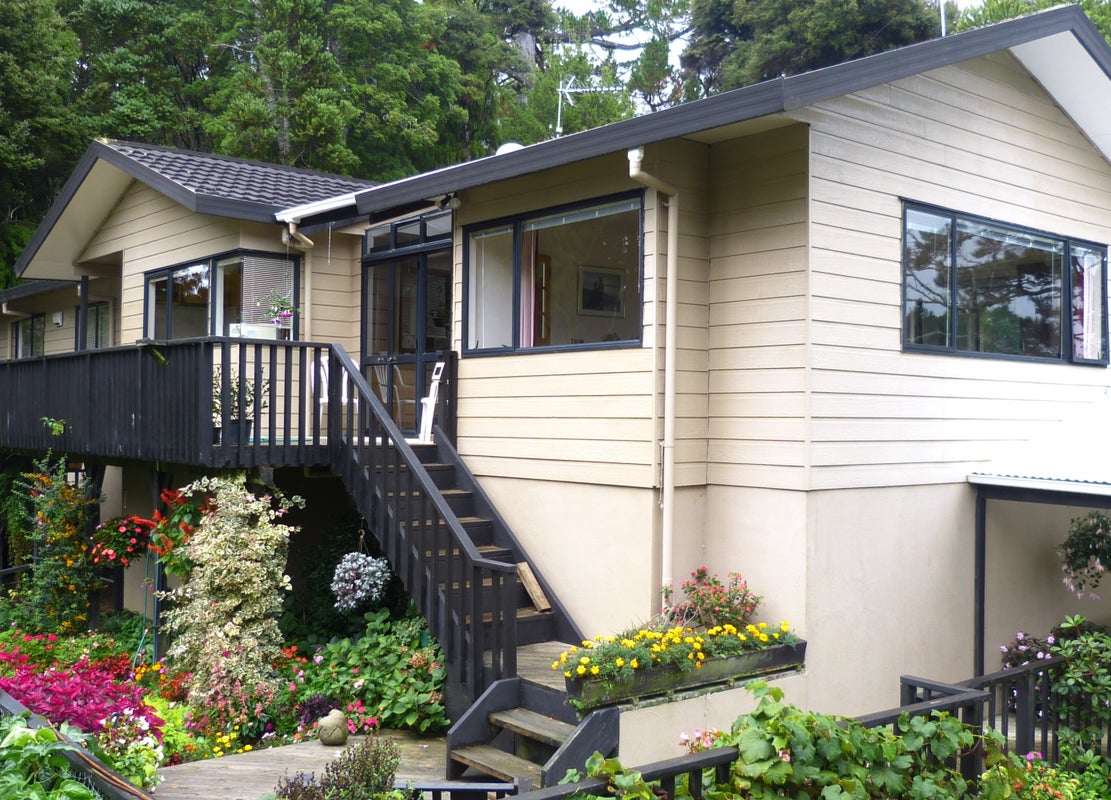 150 Carter Road, Oratia, Auckland - Carousel 1