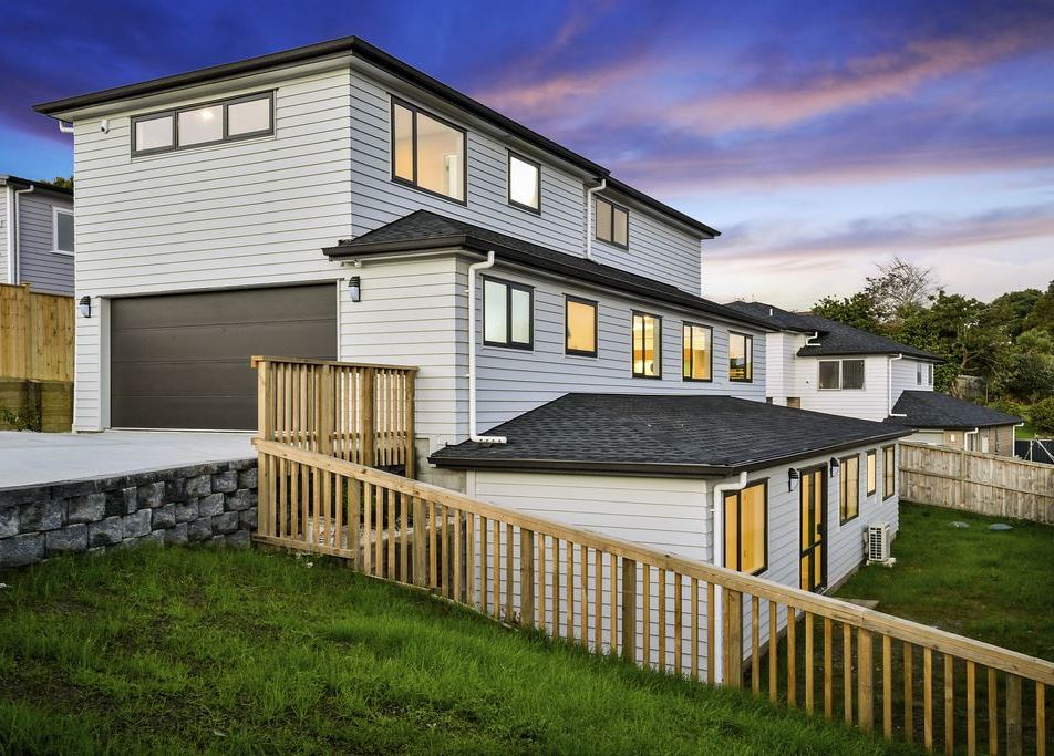 157 Tiriwa Drive, Massey, Auckland - Carousel 1