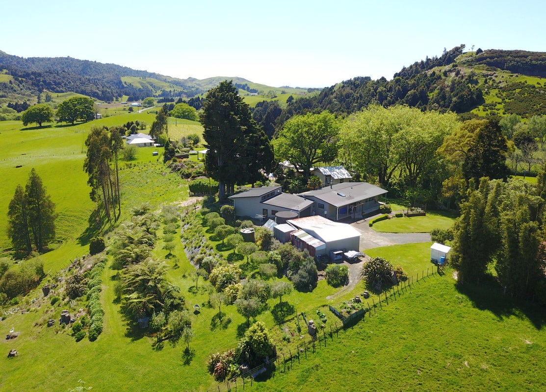 827 Limeworks Loop Road, Karamu, Hamilton - Carousel 1