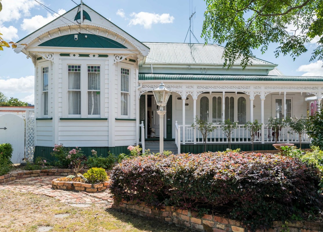 83 Hatea Drive, Regent, Whangarei - Carousel 1