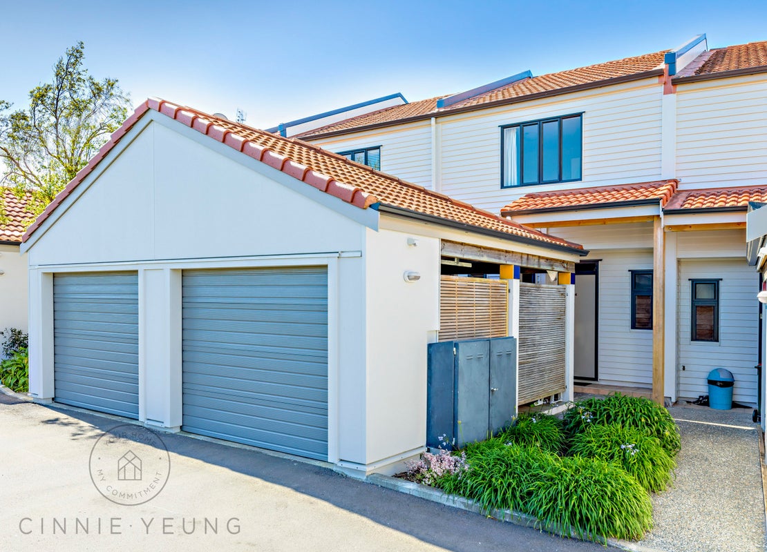 4/21 Armoy Drive, East Tamaki, Auckland - Carousel 1