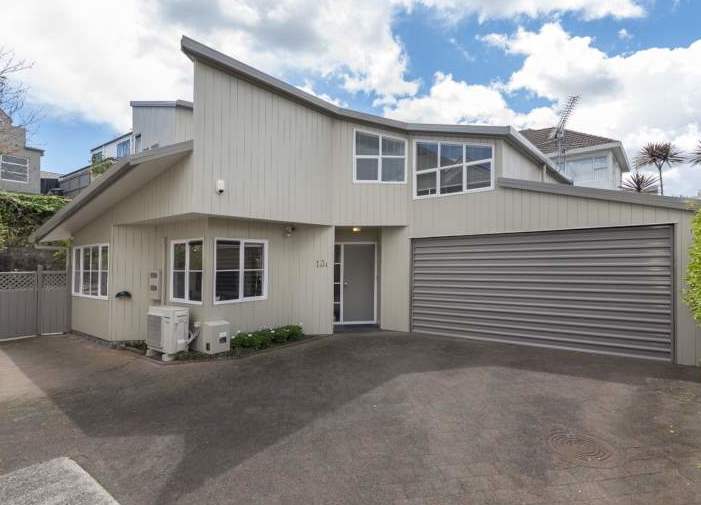 13A Beckenham Avenue, Royal Oak, Auckland - Carousel 1