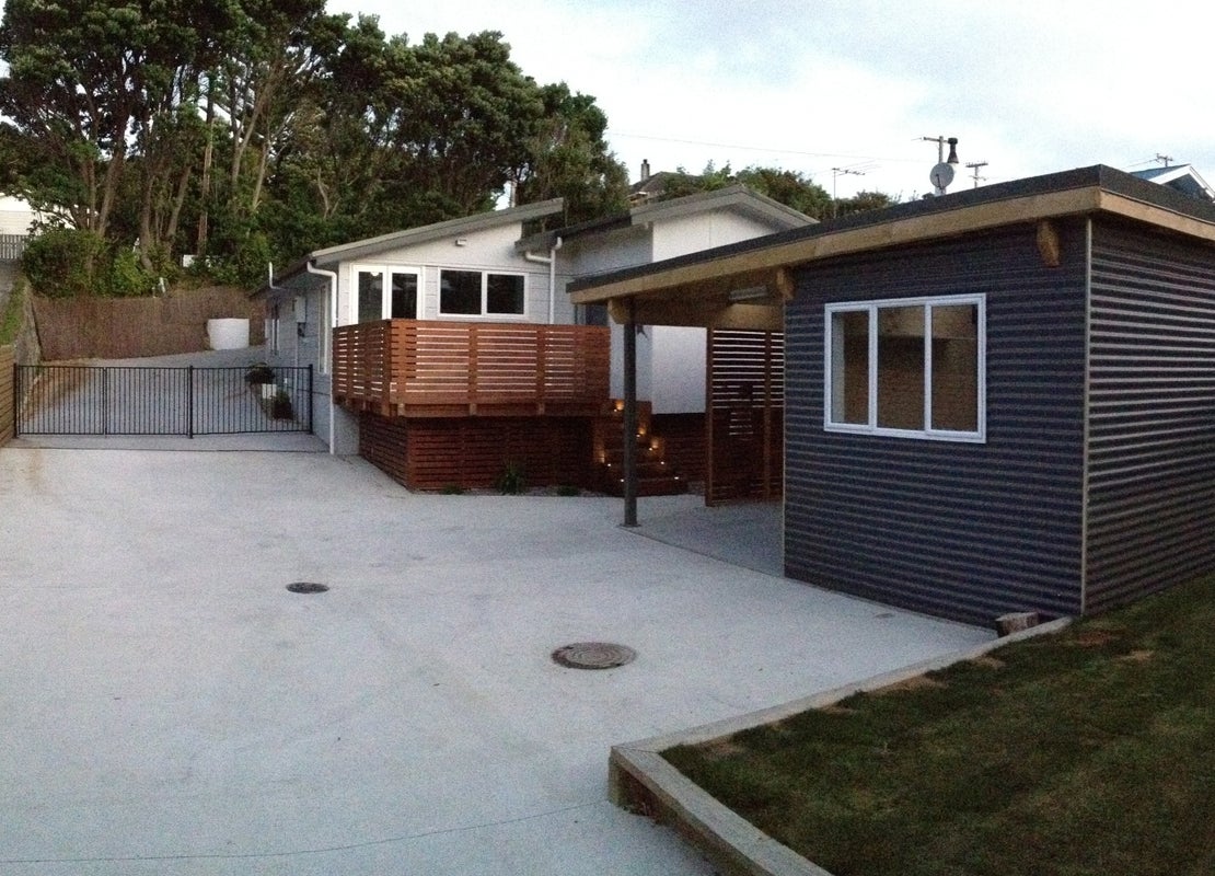 41 Thornley Street, Titahi Bay, Porirua - Carousel 1