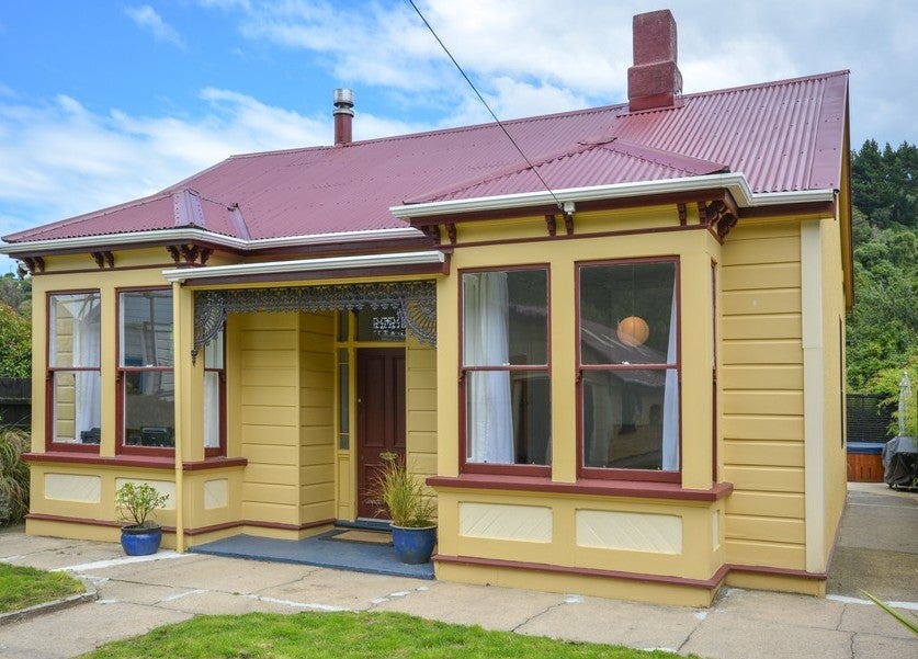 47 Malvern Street, Woodhaugh, Dunedin - Carousel 1