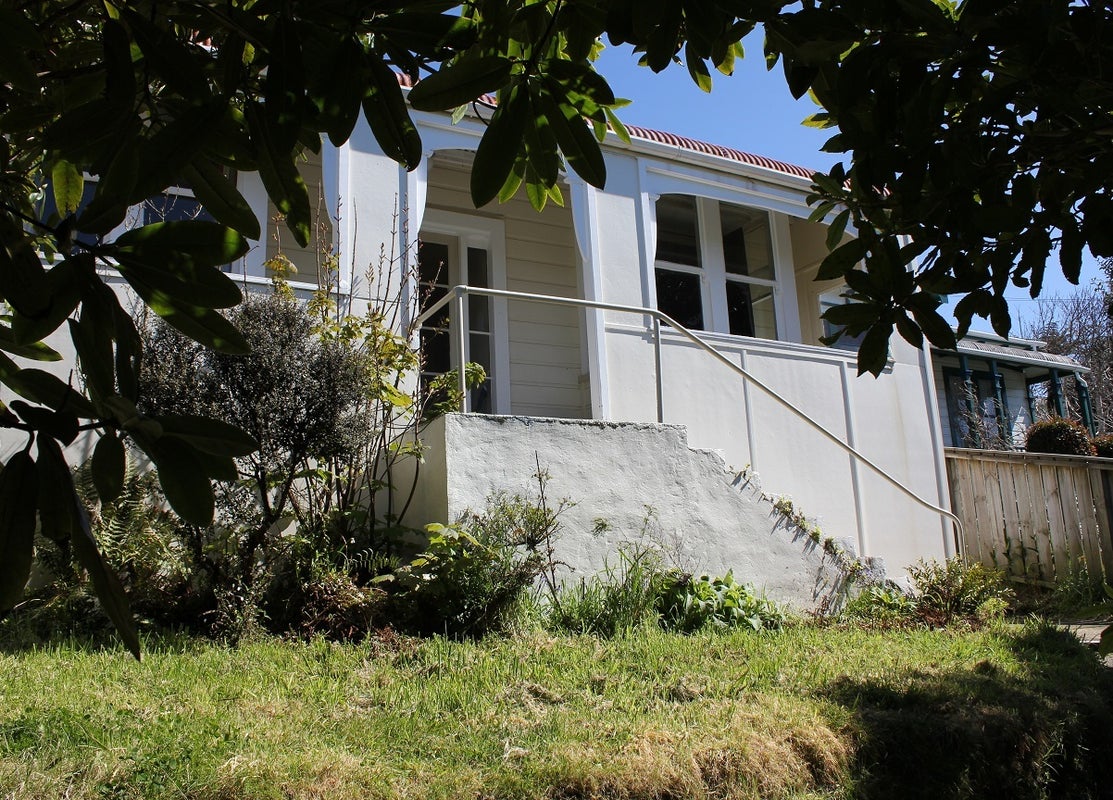 164 Ohiro Road, Brooklyn, Wellington - Carousel 1