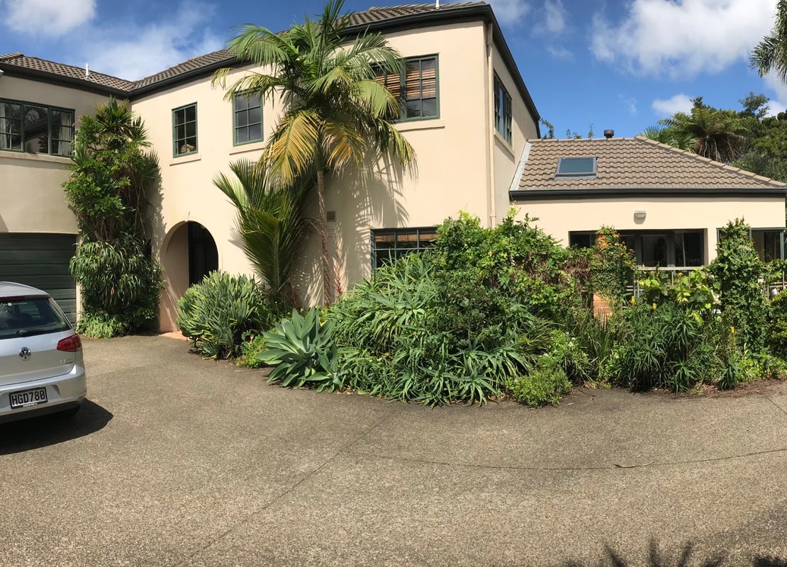 5 Dunkerron Avenue, Epsom, Auckland - Carousel 1