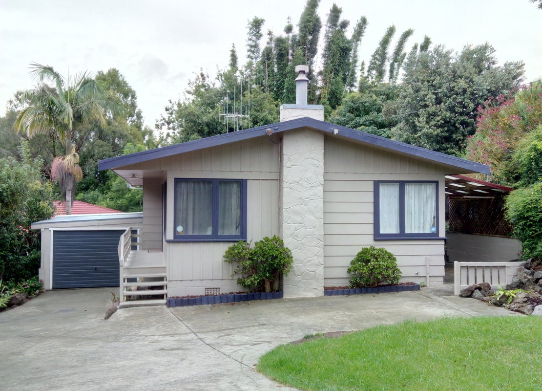 64 Carr Street, Kamo, Whangarei - Carousel 1