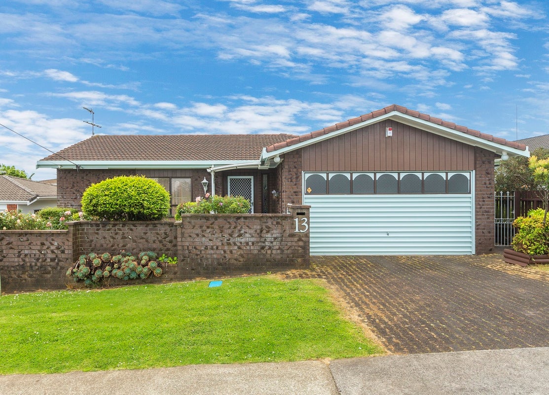 13 WATERLOO Road, Milford, Auckland - Carousel 1
