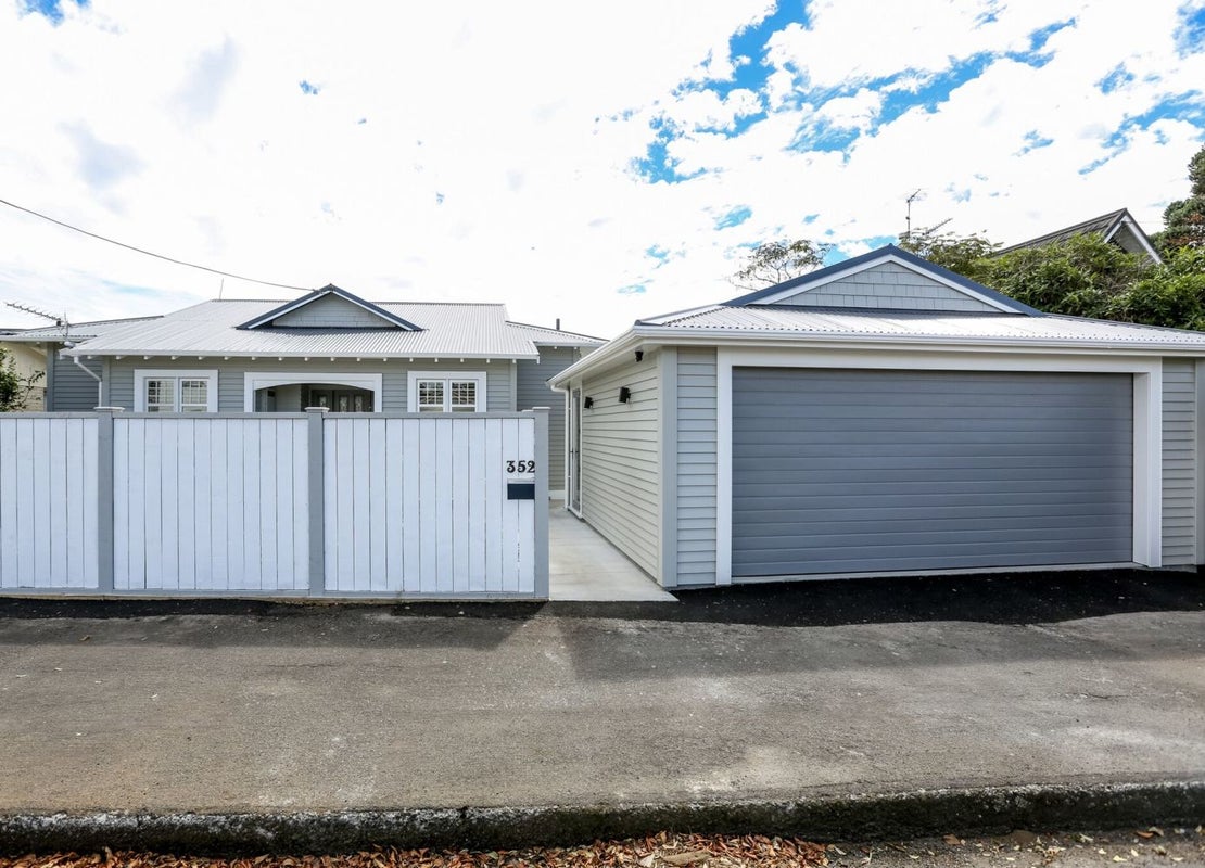 352 Saint Aubyn Street, Moturoa, New Plymouth - Carousel 1