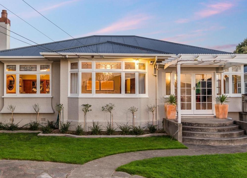 15 Brasell ST, Fairfield, LOWER HUTT - Carousel 1