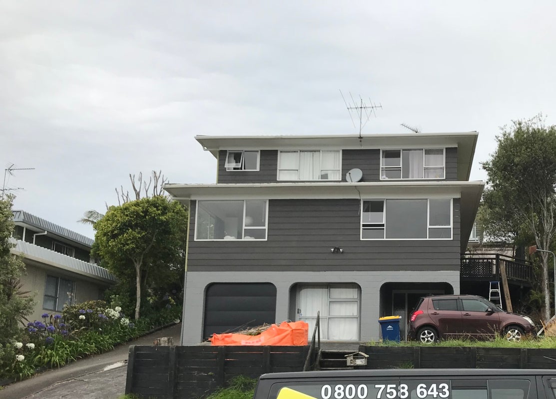 1/43 Shanaway Rise, Hillcrest, Auckland - Carousel 1