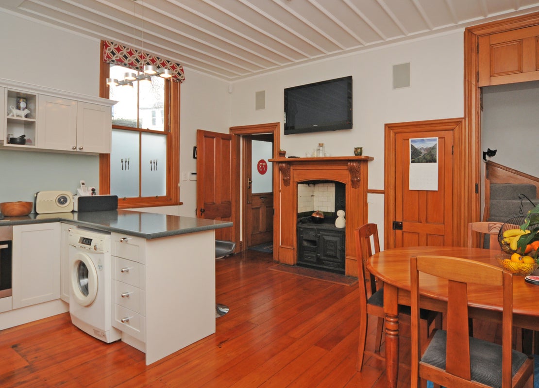 73 Nairn Street, Mount Cook, Wellington - Carousel 1