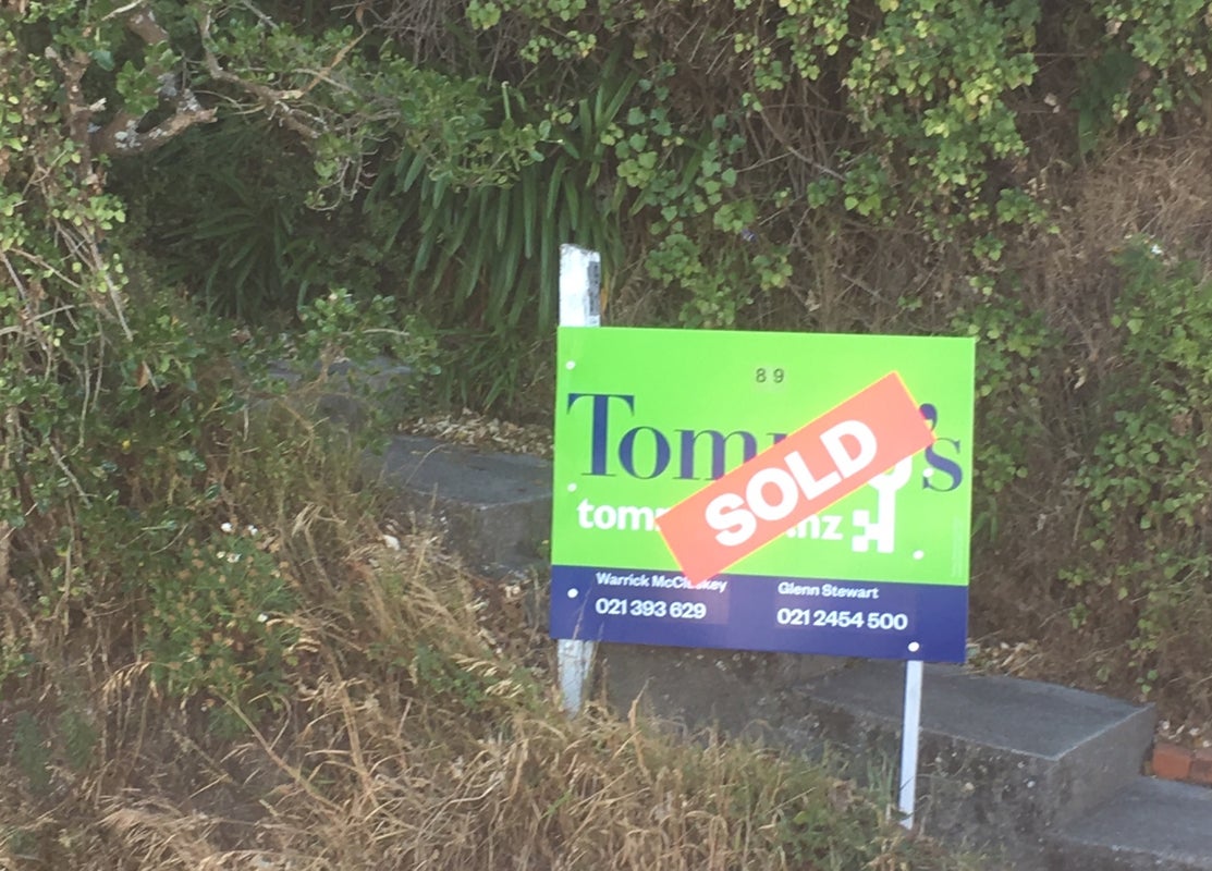 89 Todman Street, Brooklyn, Wellington - Carousel 1