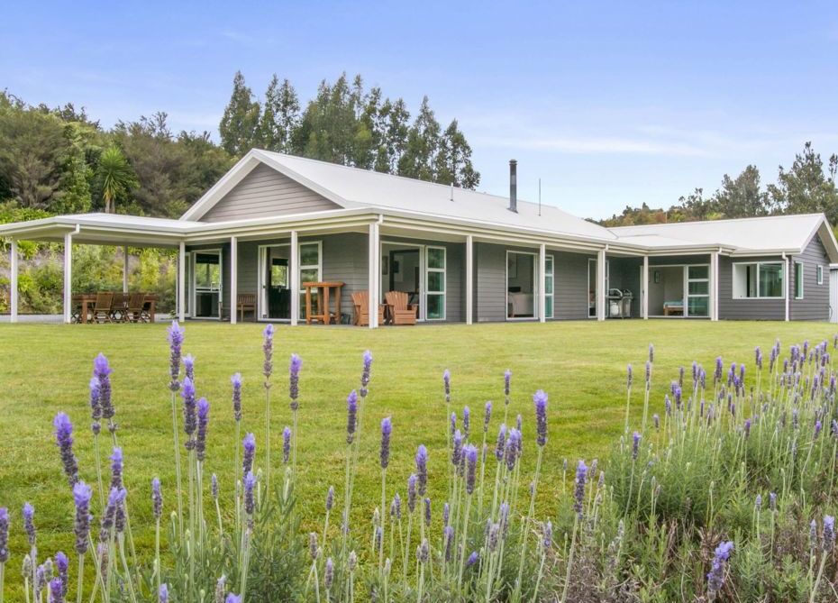 204 Lund Road, Aongatete, Katikati - Carousel 1