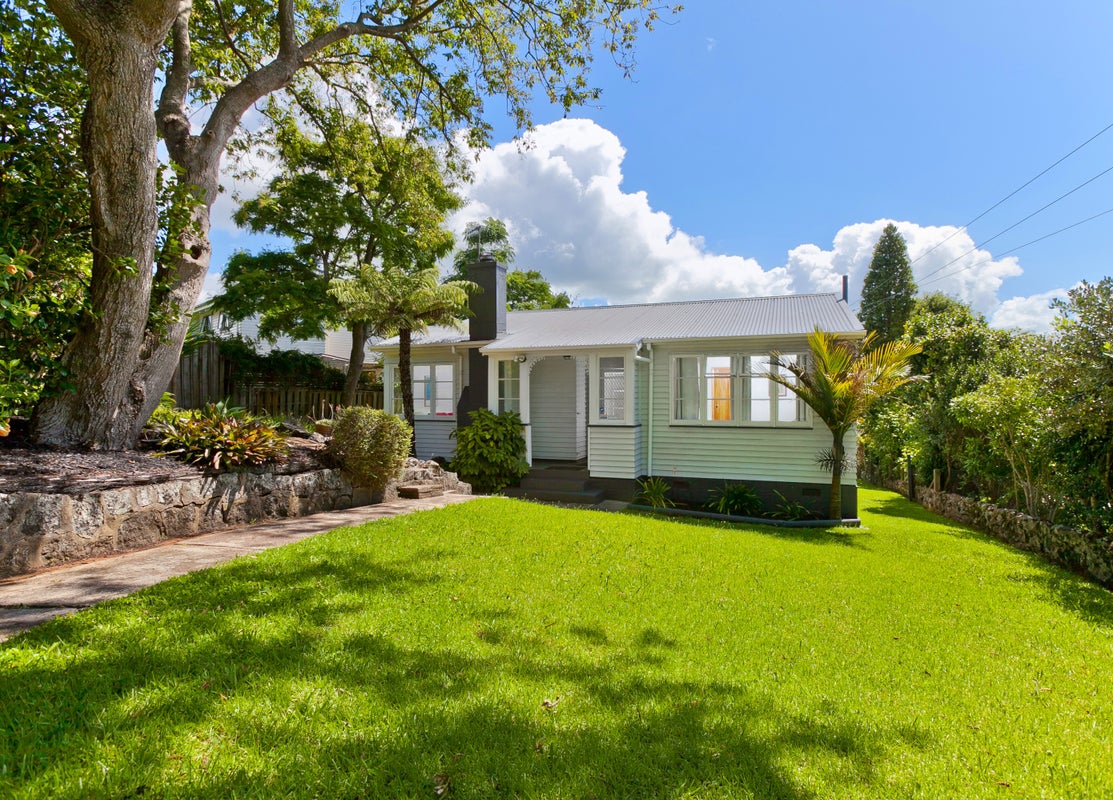 41 Kawau Road, Greenlane, Auckland - Carousel 1