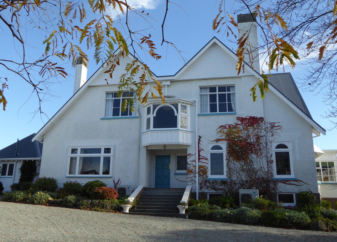 30 Te Weka Street, Maori Hill, Timaru - Carousel 1
