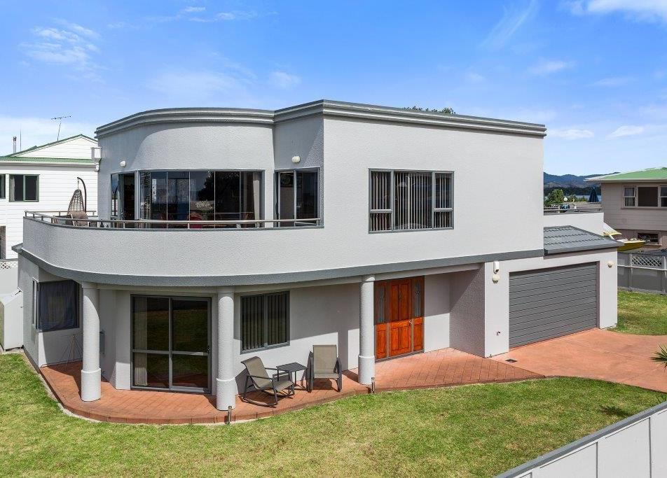 2 Anne Street, Ohope, Ohope - Carousel 1